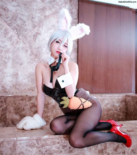 asian girls with bunny ears are adorable and hot all in one kabukicho girls