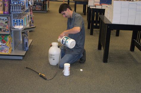 questions    hiring  carpet  upholstery cleaner carpet cleaning northeast pa