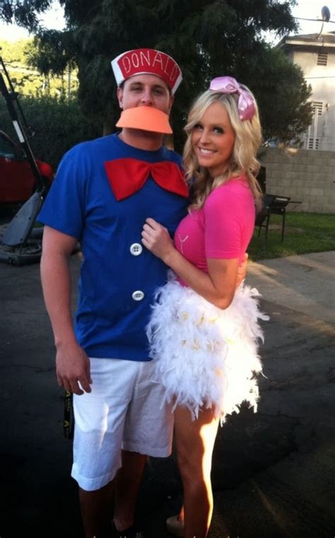 Donald And Daisy Duck Disney Couple Costumes Diy Couples Costumes