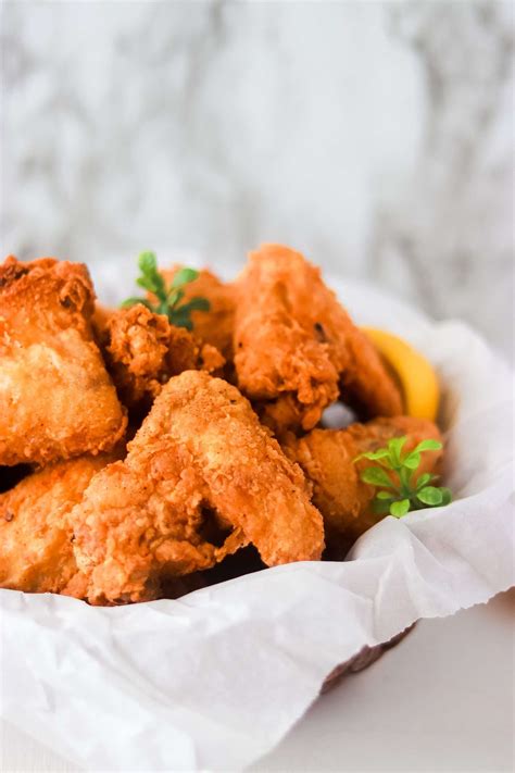 fried chicken wings recipe crunchy spicy  tender