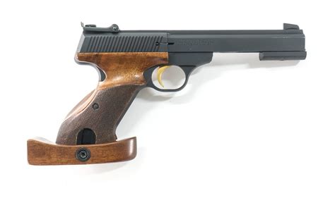 browning international medalist  target pistol  firearms auction