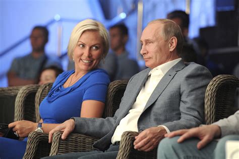 is putin dating this knockout boxer