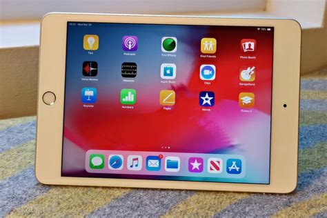 apple ipad mini review small but mighty