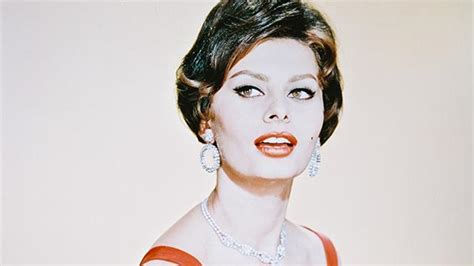 steamy and sultry sophia loren conquers the ages photos