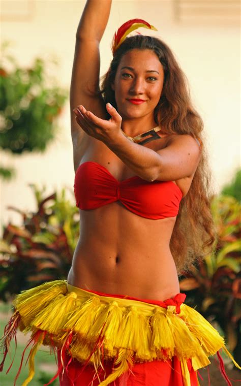 Hula Dancer In Action Poipu Kauai Hawaii These Are Oldi… Flickr
