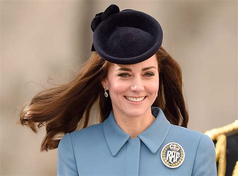 The Discreet Way Kate Middleton Keeps Her Hats In Place During Long