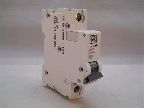 mk mcb  amp single pole circuit breaker type    sentry lns willrose electrical