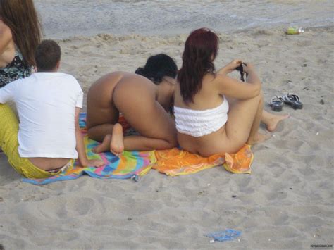 nude beach voyeur pics reasons to love nude beaches voyeur