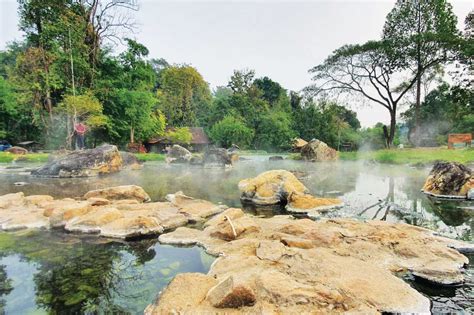 cool  reasons  visit lampang  lamphun