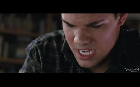 the twilight saga breaking dawn part 1 hd trailer taylor lautner