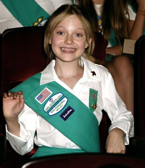 photos girl scouts through the years