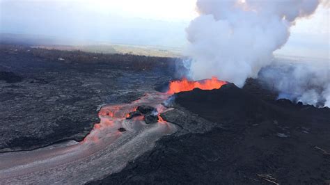 hawaii volcano eruption slows  virtual halt     months