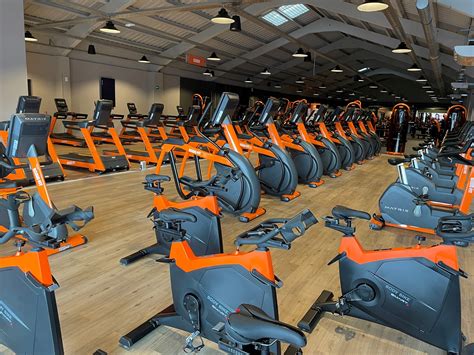 salle de sport basic fit longuenesse rue des freres camus