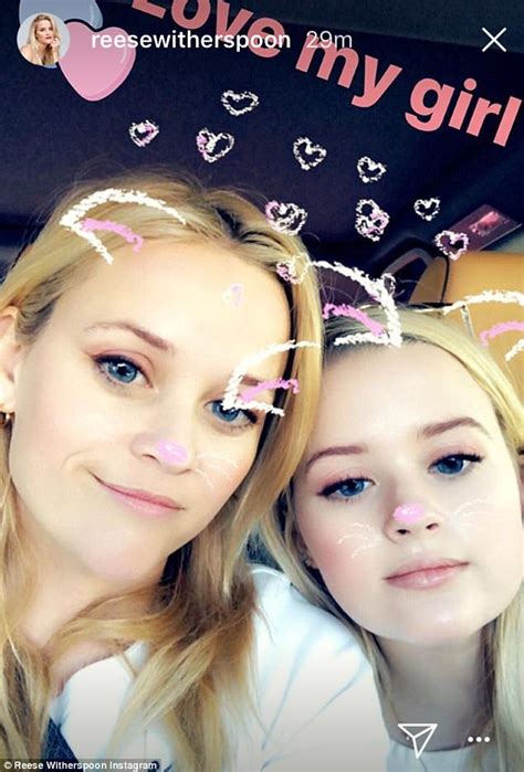 reese witherspoon and ava phillippe pose in instagram pic daily mail online