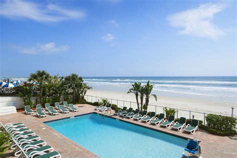 days inn  wyndham daytona oceanfront daytona beach fl hotels