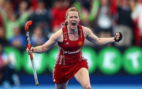 Team Gb Hockey Players Kate And Helen Richardson Walsh Become First