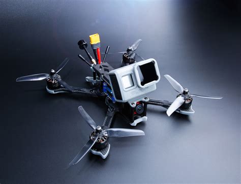 iflight nazgul mm    fpv racing drone bnfpnp succex   caddx ratel camera