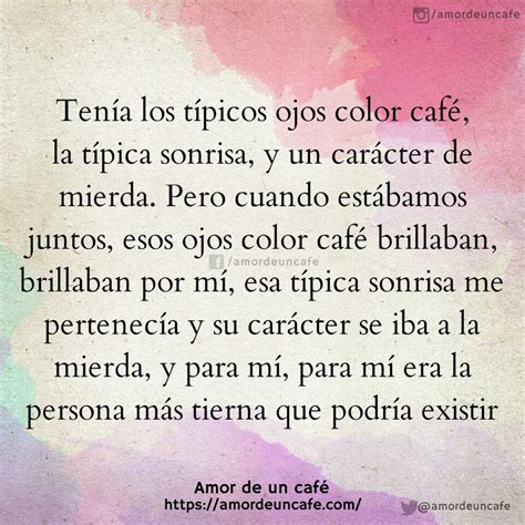 tenia los tipicos ojos color cafe la tipica sonrisa