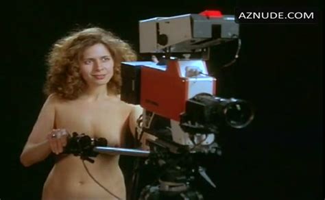 Jessica Hecht Breasts Scene In Anarchy Tv Aznude