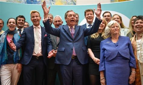 nigel farage told     brexit party advised  change strategy  election