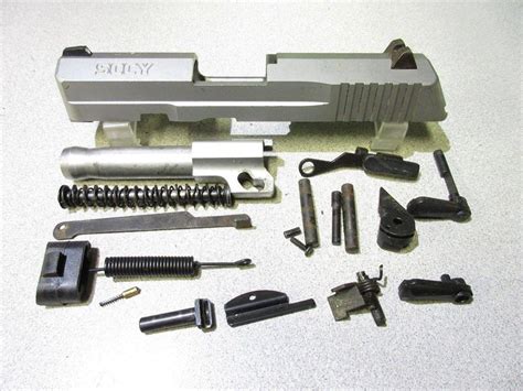 sccy cpx  sccy firearms  magazine