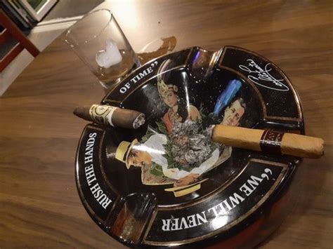 king corona cigars    reviews   westshore blvd tampa florida cigar bars