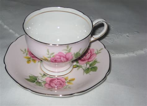 victorian pink tea cups