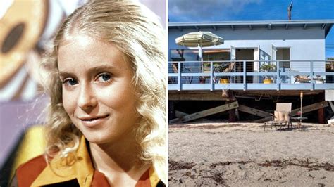 Brady Bunch Star Eve Plumb Sells Malibu Home — See