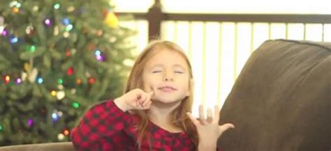 il video della bambina bravissima con la lingua dei segni il post