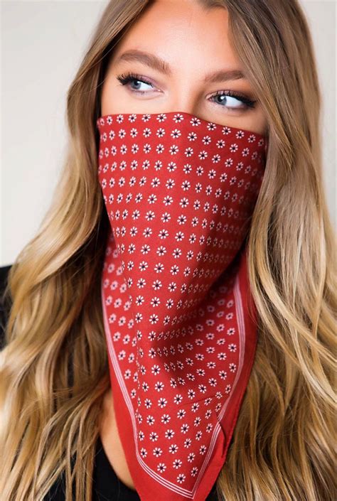 pin by gagmam on bandana mask women in 2021 bandana print dottie