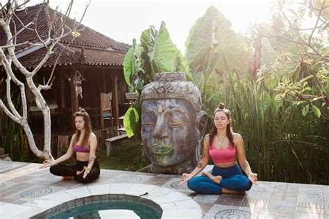 yoga retreats  bali   travelers alike