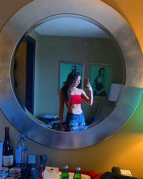 Kira Kosarin Sexy Revealing Bikini And Selfie Pics The