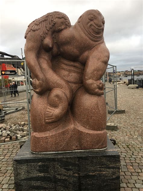 statyer  stockholm bortom tullarna