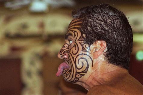 bits  bobs maori people  real discoverers   zealand