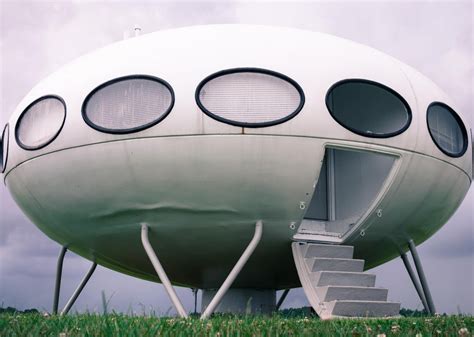 futuro houses ufo houses from the 60s designed by matti suuronen