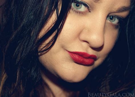 An Ode To Red Lips Red Lipstick Makeup Look