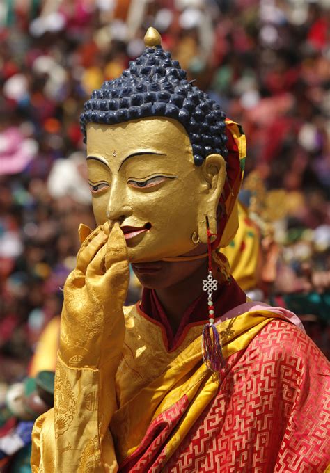 tibetanwebsite travel documenting asia paula bronstein