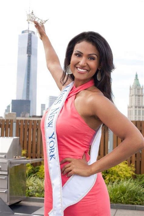 Miss America Nina Davuluri Is In Syracuse Today For