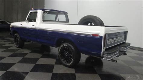 Collector Custom Classic Vintage F100 F150 351 V8 Auto Lifted Blue