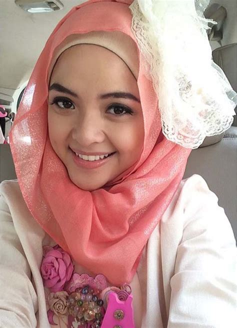 Foto Cantik Selfie Hijab Tasya Kamila