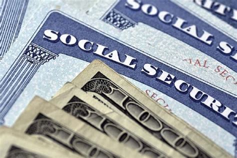 collecting social security benefits of an ex spouse is it possible