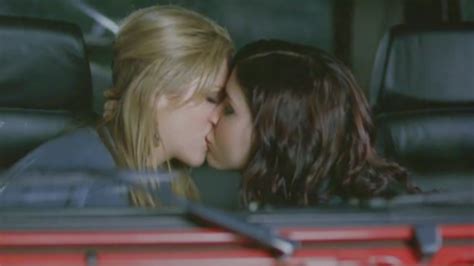 brittany snow lesbian kiss mature lesbian