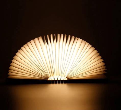 led boeklamp nachtlampje boek oplaadbare nachtlamp led bolcom