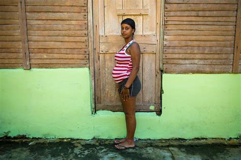 teenage pregnancy in the dominican republic pulitzer center