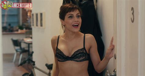 nackte brittany murphy in love and other disasters