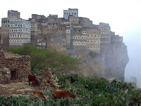 al hajjarah yemen tucked    haraz mountains      easiest mountain