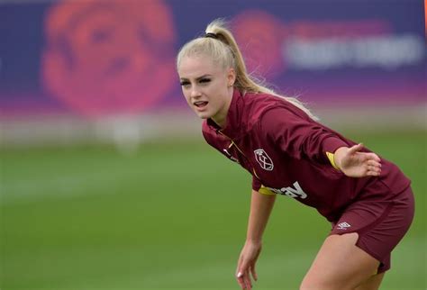 From Basic English To A Pfa Nomination The Story Of Alisha Lehmann S