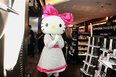 Internet Freaks Out At Hello Kitty Not Being A Cat Sanrio Sets Record