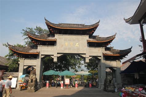 chongqing yangtze river shibaozhai china chengdu tours chengdu panda