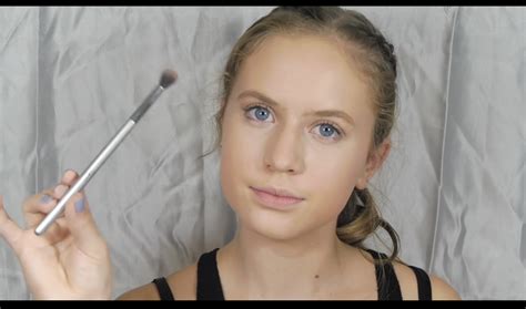 this dad narrated his daughter s makeup routine makeup